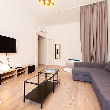 Budapest4U - New Apt In The Central Of Budapest Bagian luar foto