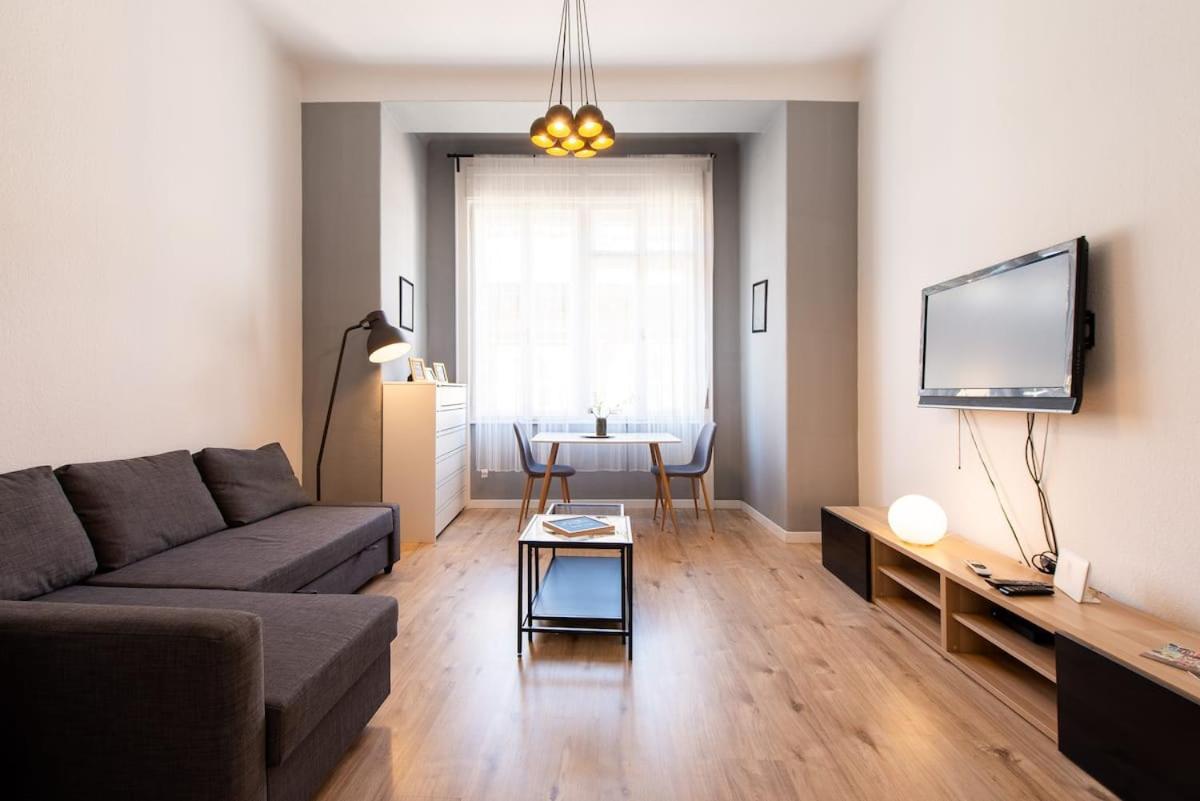 Budapest4U - New Apt In The Central Of Budapest Bagian luar foto